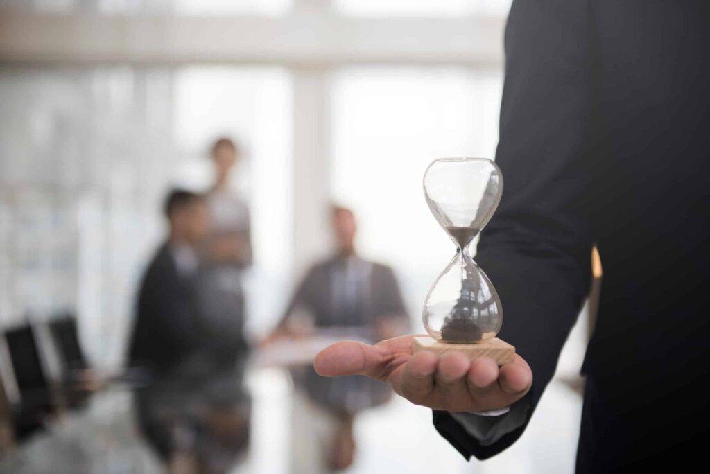 Is-there-a-boundary-between-personal-and-professional-time-invoice-crowd